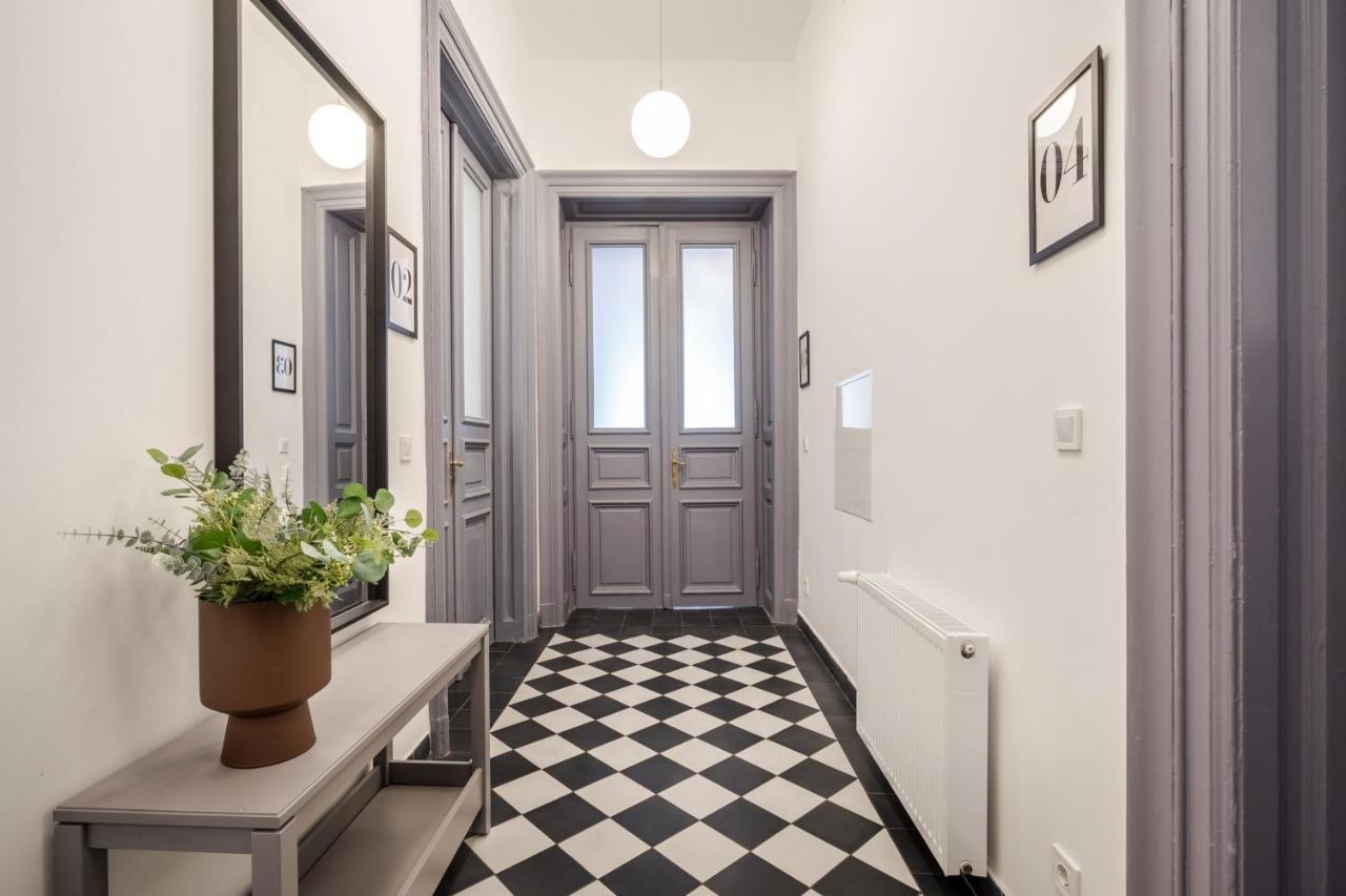 E32 - Oktogon Panorama Suite - Best Location - By Bqa Budapest Exterior foto